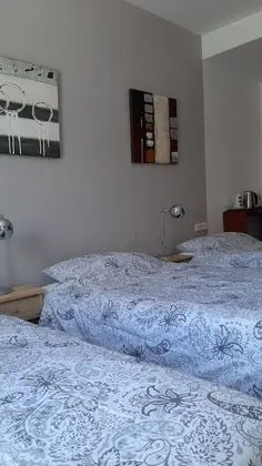 Üç Kişilik Oda