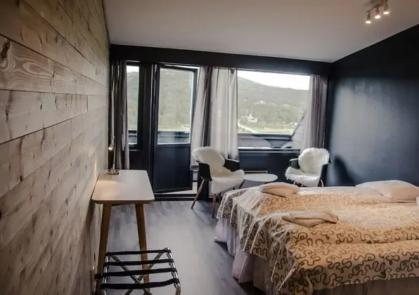 Superior Tek Büyük Yataklı Oda