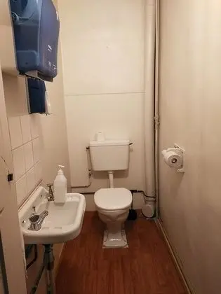 Economy Tek Büyük Yataklı Oda