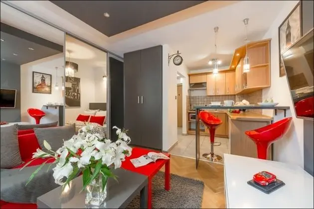 Apart Daire, 1 Yatak Odası (at 55 Emilii Plater Street)