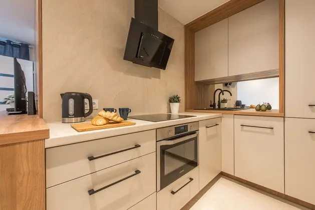 Exclusive Apart Daire, 1 Yatak Odası, Mutfak, Şehir Manzaralı