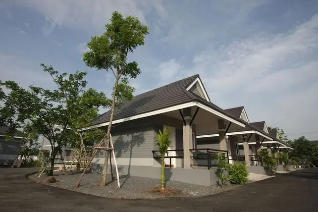 Deluxe Villa