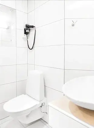 İki Ayrı Yataklı Oda, Özel Banyo