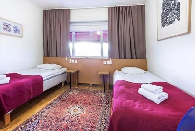 İki Ayrı Yataklı Oda (Private WC, Shared shower)