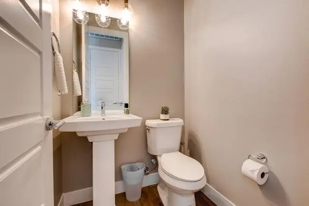 Ev, Birden Çok Yatak (Roof Deck Walk to Parks and St Joseph)