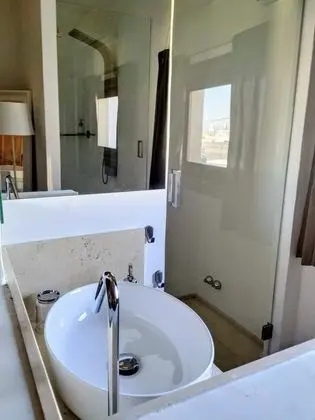 Deluxe Tek Büyük veya İki Ayrı Yataklı Oda