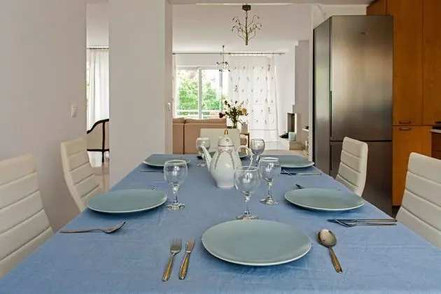 Deluxe Villa