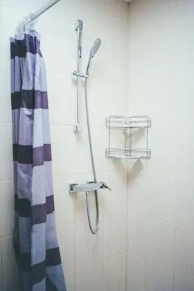 Standard Tek Büyük Yataklı Oda, Ortak Banyo