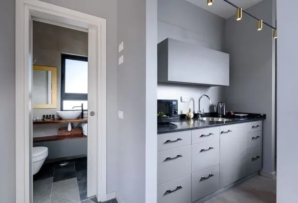 One Bedroom Suite