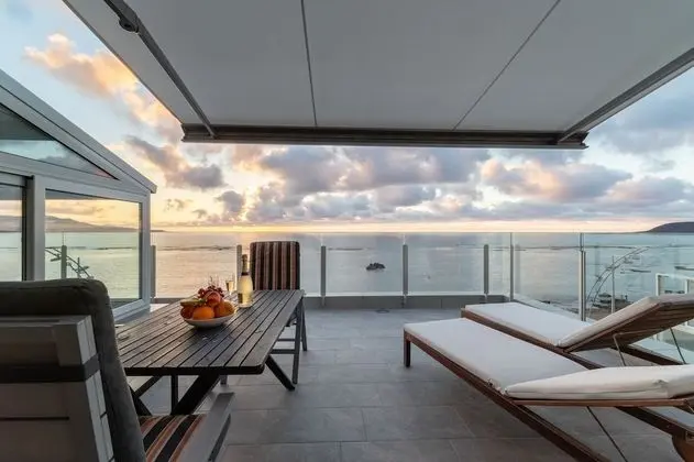 Apart Daire, 2 Yatak Odası, Teras, Plaj Manzaralı