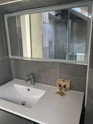 Apart Daire, 1 Büyük (Queen) Boy Yatak ve Çekyat
