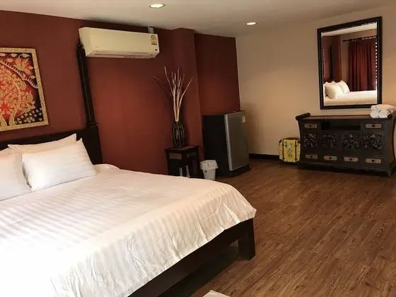 Standard Tek Büyük Yataklı Oda