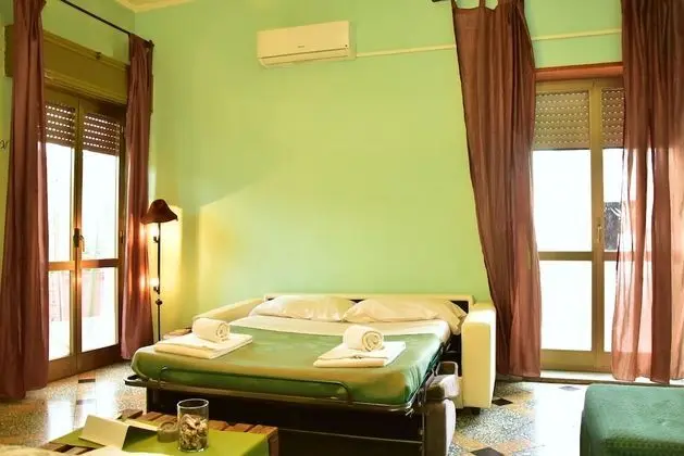 Dört Kişilik Oda, Teras, Şehir Manzaralı