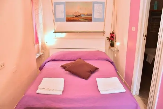 Üç Kişilik Oda, Teras, Şehir Manzaralı