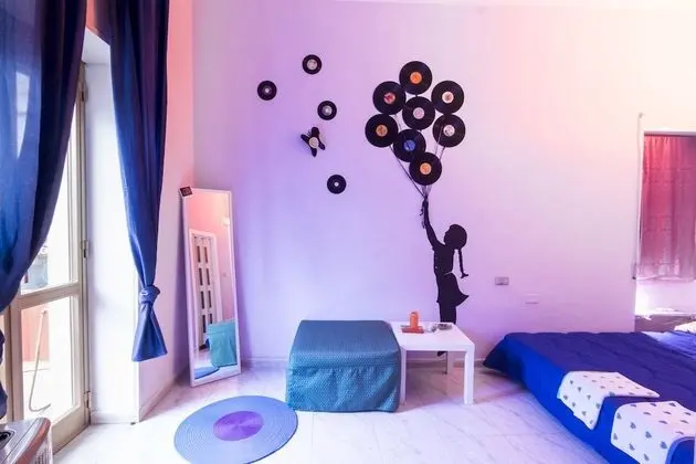 Üç Kişilik Oda, Teras, Şehir Manzaralı