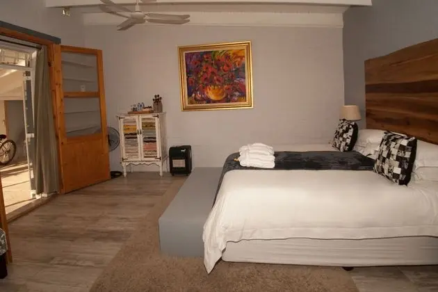 Superior Luxury Room 3