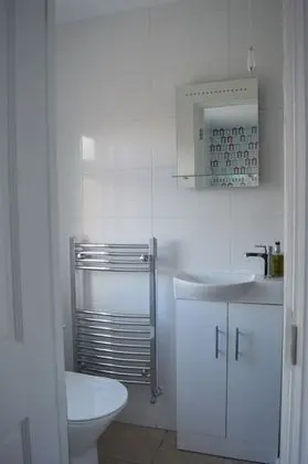 Tek Kişilik Oda, Banyolu/Duşlu
