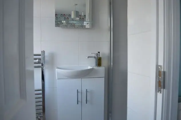 Tek Kişilik Oda, Banyolu/Duşlu