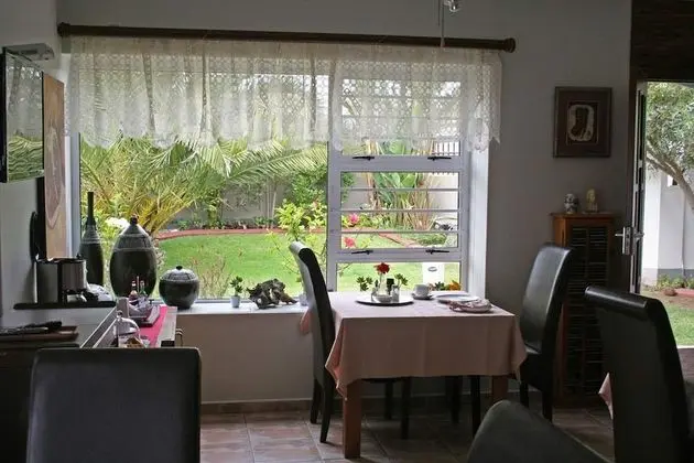 Ortak Ranzalı Oda, 1 Yatak Odası