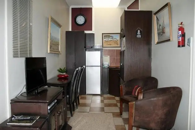 Ortak Ranzalı Oda, 1 Yatak Odası