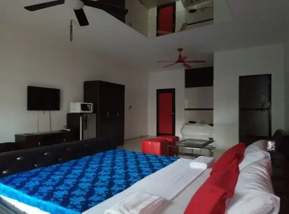 Tek Büyük Yataklı Oda