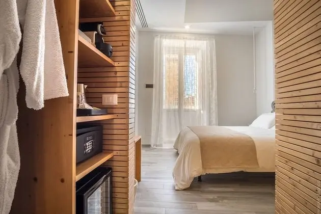 Comfort Tek Büyük Yataklı Oda