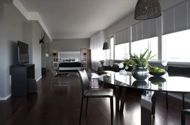 King Suite with Balcony and Mountain View