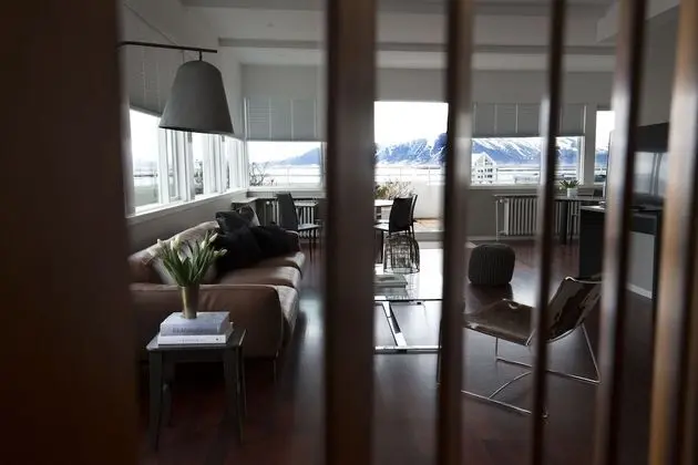 King Suite with Balcony and Mountain View