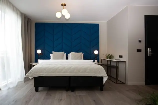 Tek Büyük Yataklı Oda, Balkon