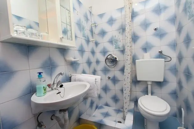 Tek Büyük Yataklı Oda, Balkon