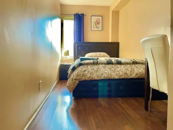 Comfort Büyük Yataklı Tek Kişilik Oda