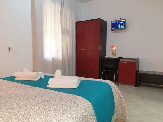 Tek Büyük Yataklı Oda, Veranda