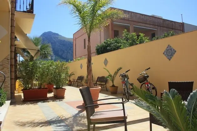 Tek Büyük Yataklı Oda, Veranda