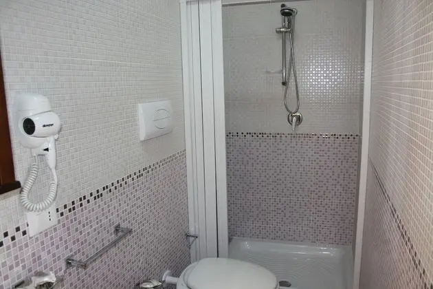 Tek Büyük Yataklı Oda, Veranda