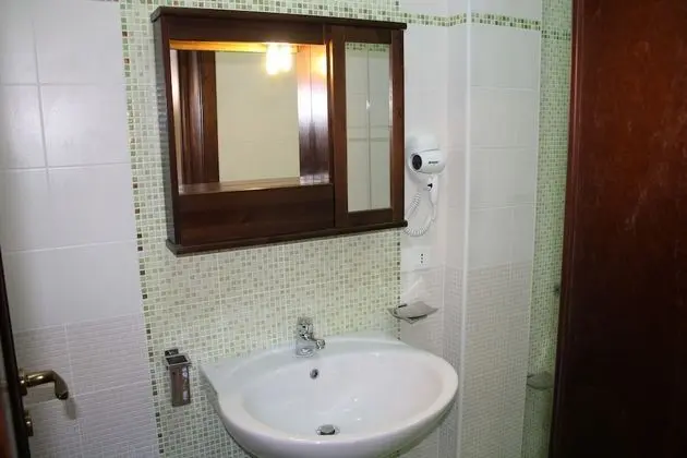 Tek Büyük Yataklı Oda, Veranda