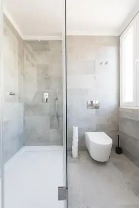 İki Ayrı Yataklı Oda, Ortak Banyo, Şehir Manzaralı
