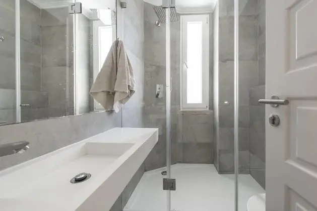 İki Ayrı Yataklı Oda, Ortak Banyo, Şehir Manzaralı