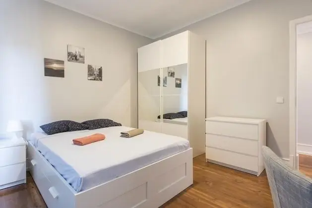 Tek Büyük Yataklı Oda, Ortak Banyo, Şehir Manzaralı (2)