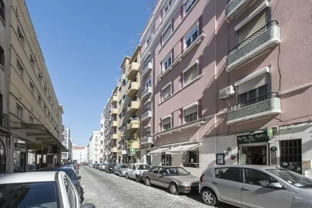 Tek Büyük Yataklı Oda, Ortak Banyo, Şehir Manzaralı (2)