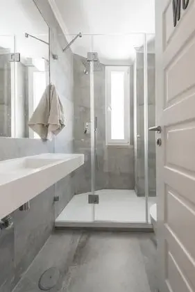 Tek Büyük Yataklı Oda, Ortak Banyo, Şehir Manzaralı (2)