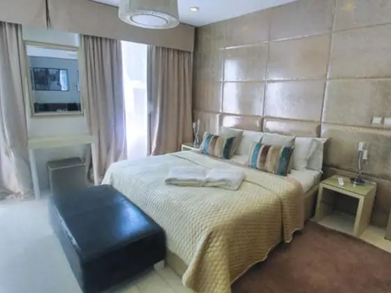 Deluxe Stüdyo, Özel Banyo (Suede Studio)