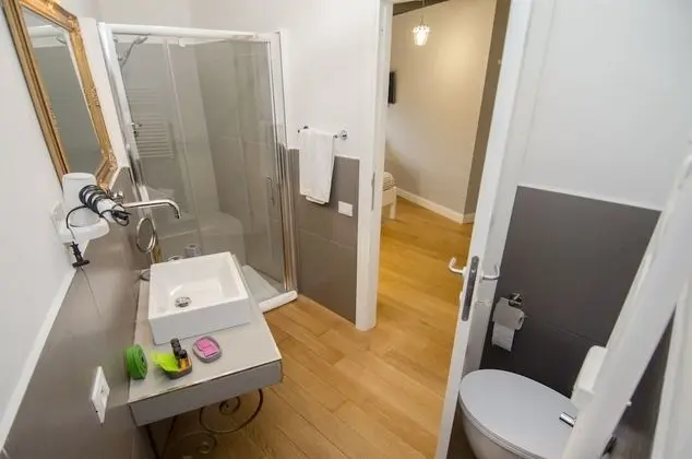 Grand Tek Büyük Yataklı Oda