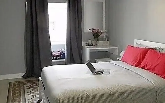 Superior Tek Büyük Yataklı Oda