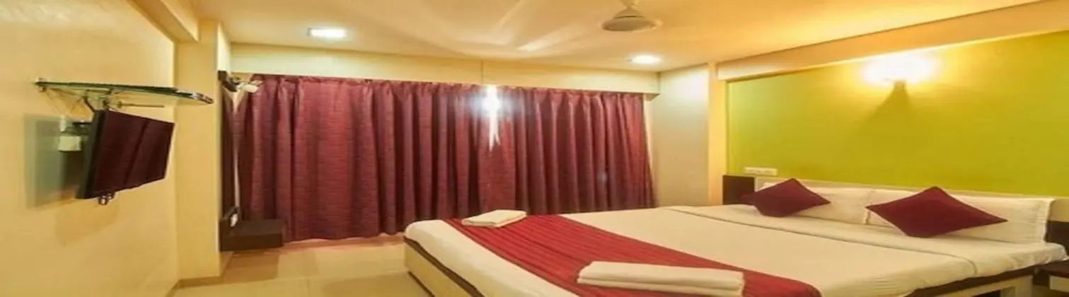 Deluxe Tek Büyük Yataklı Oda, 1 Yatak Odası, Sigara İçilmez, Özel Banyo