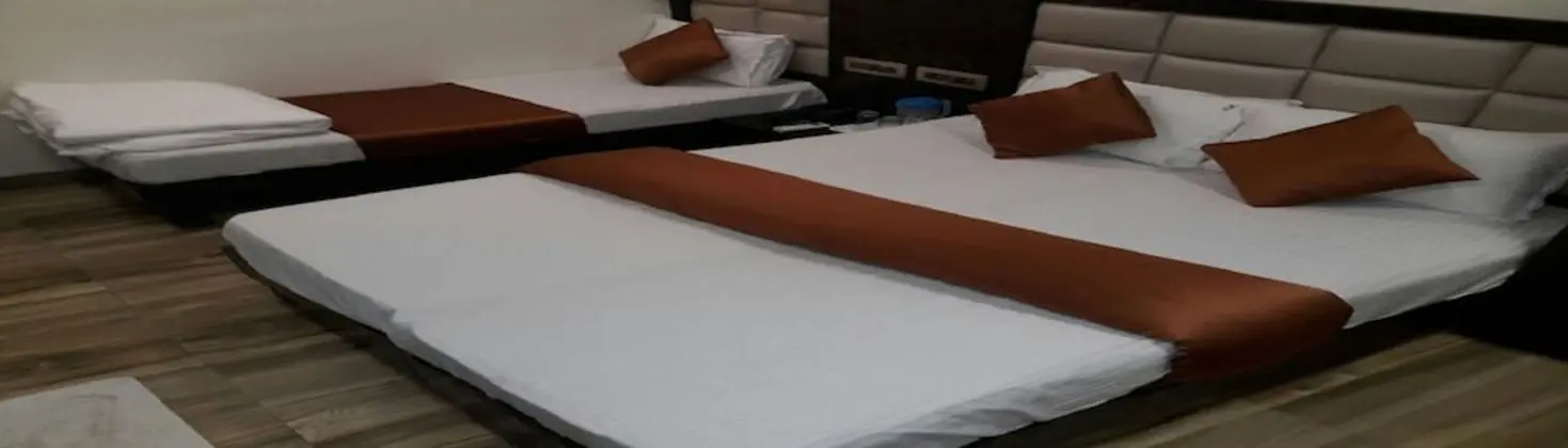 Deluxe Üç Kişilik Oda