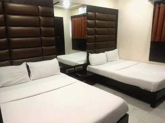 Deluxe Üç Kişilik Oda