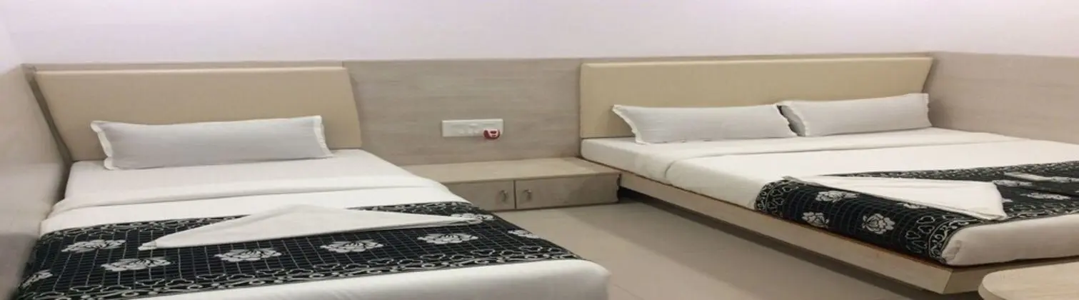 Deluxe Üç Kişilik Oda