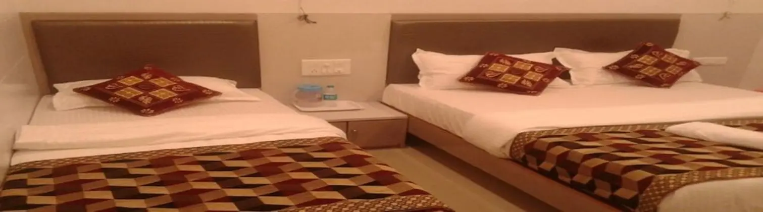 Deluxe Üç Kişilik Oda