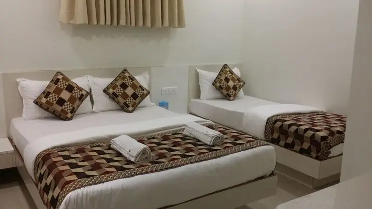 Deluxe Üç Kişilik Oda