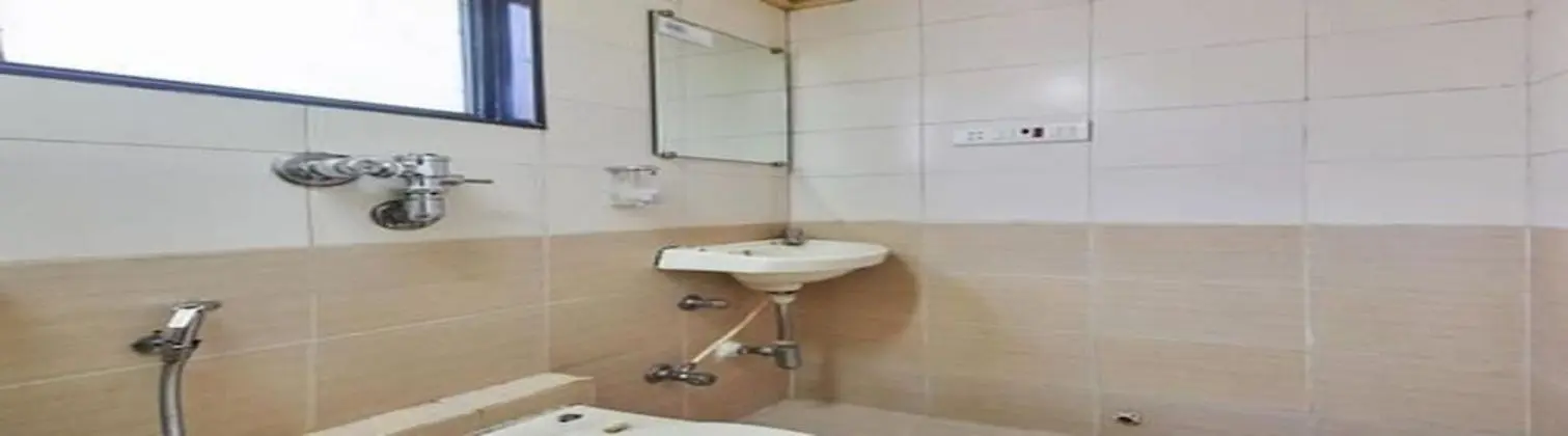 Deluxe Tek Büyük Yataklı Oda, Sigara İçilmez